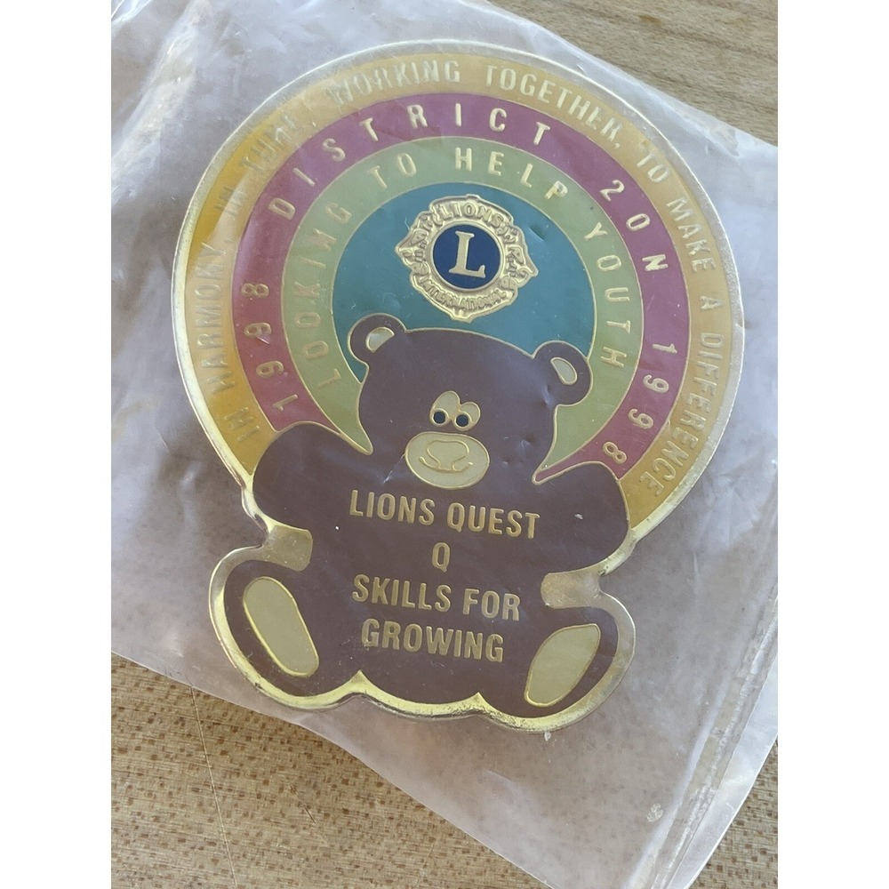 Lions Club Lapel‎ Pin In Harmony In Tune Working Together To Make A Difference